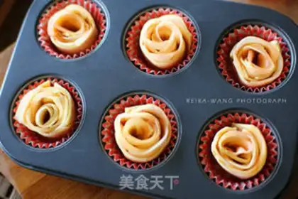 Make Rose velvet step 6