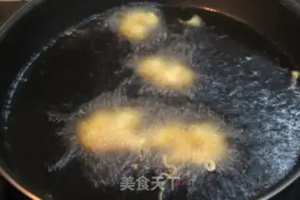 Make Hotel fried shrimp step 3