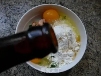 Make Celery shrimp omelet step 3
