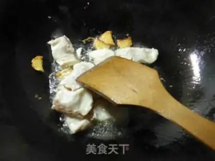 Make Fish bone tofu soup step 3