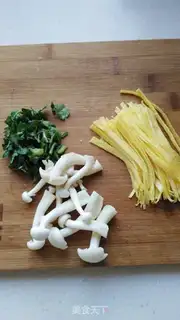Make White jade eggskin shrimp step 6