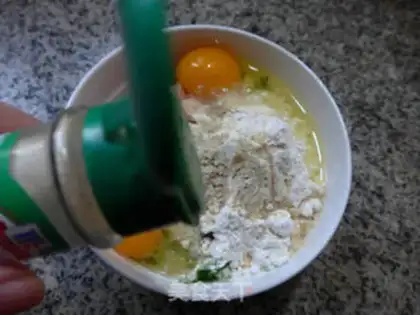 Make Celery shrimp omelet step 5