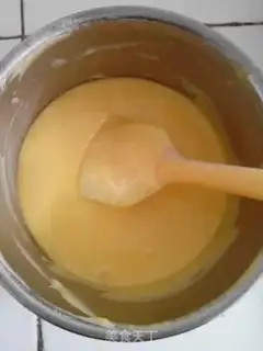 Make An eight-inch vanilla casserole step 1