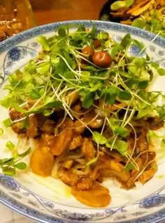 Make Mushroom sauce noodles step 13