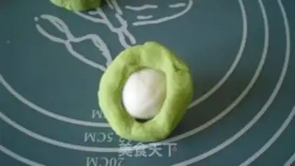 Make Emerald flower dumplings step 4