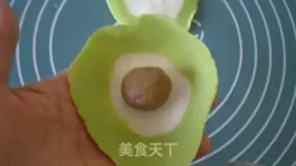 Make Emerald flower dumplings step 6
