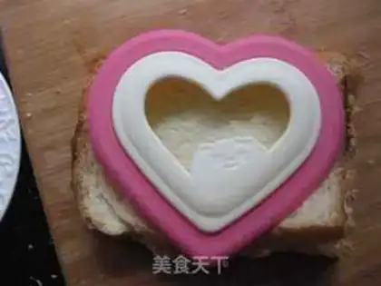 Make Fruit sandwich step 4