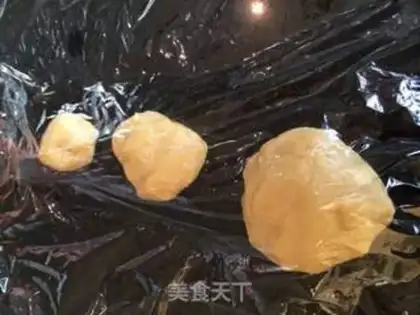 Make Panda cookies step 5