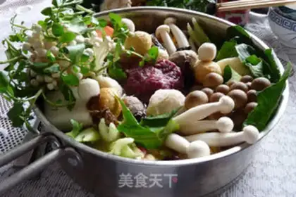 Make Beefballs and pots step 3