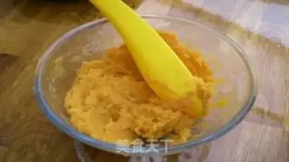 Make Pumpkin bag step 1