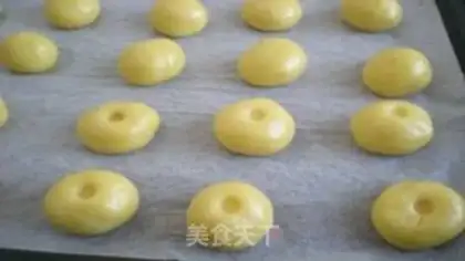 Make Greek ball step 7