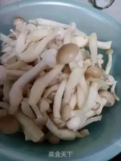 Make Pepper fried sea mushrooms step 1