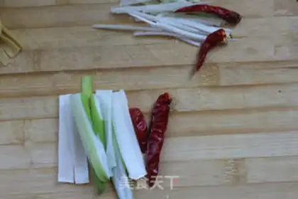 Make Onion dry tofu step 2