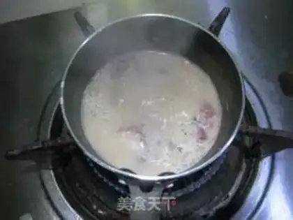 Make Rose milk tea step 4