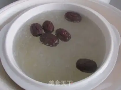 Make "Red-tree ice cream swallow nest." step 6