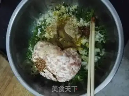 Make Spicy bun of dumplings step 4
