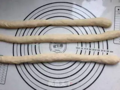 Make Frozen bread step 2