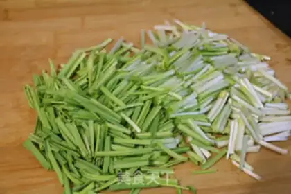 Make Garlic silhouette step 1