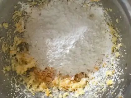 Make Margaret Almonds step 2