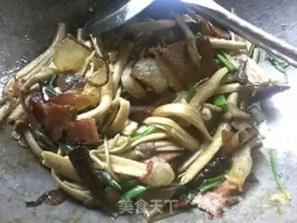 Make Tea mushrooms step 2