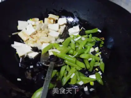 Make Three-colour fried step 3