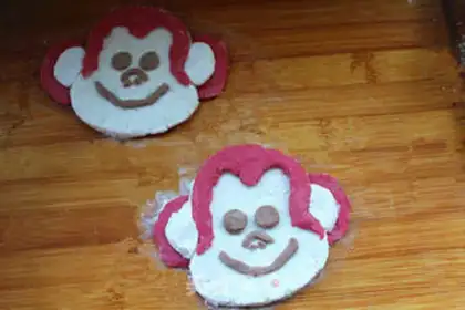 Make ♪ The monkeys will be happy ♪ step 8