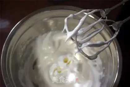 Make A tea cheesecake step 4