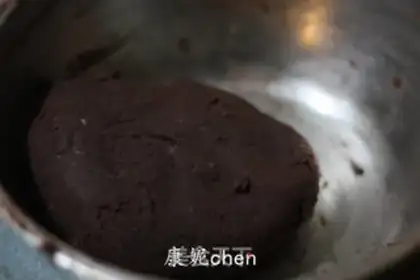 Make Diamond chocolate beans step 4