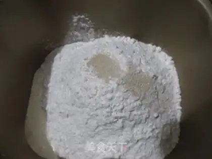 Make Big egg bread and toast step 1