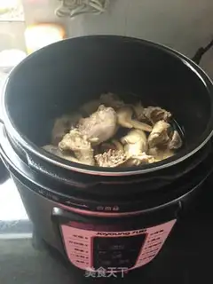 Make Chicken fungus, tacohead step 1