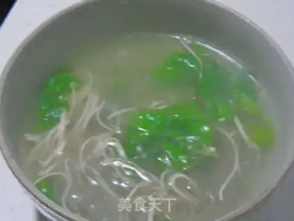 Make Sour bean silk soup step 8