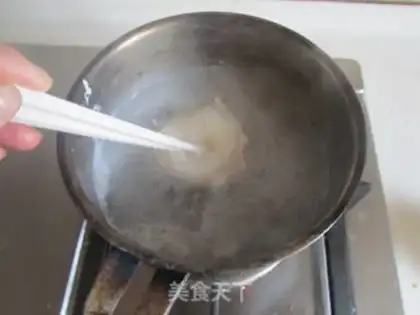 Make Plumbing vermin with chicken silk step 2