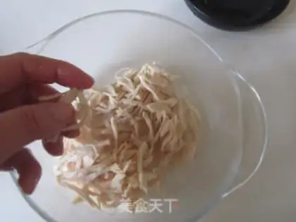 Make Plumbing vermin with chicken silk step 3