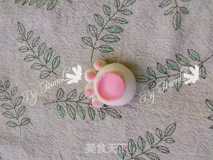 Make Cat claws step 5