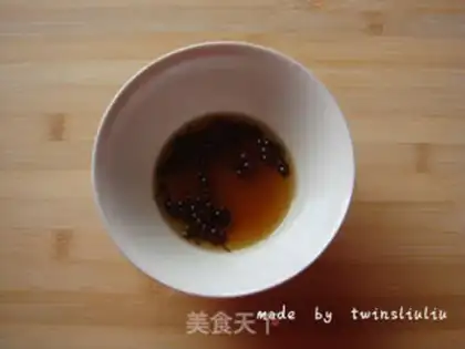 Make Celery with peanuts step 7