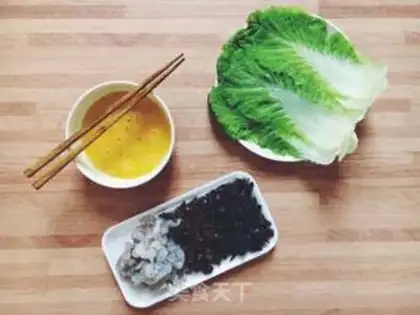 Make Three cabbage rolls step 2