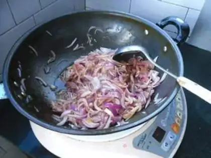Make Fried onions step 5
