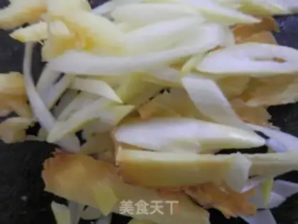 Make Purple potato fried meat step 2