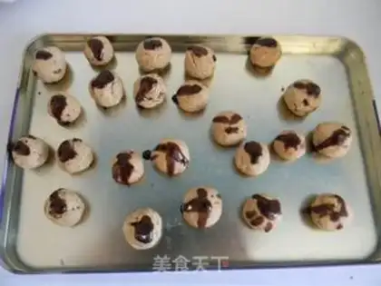 Make Chocolate round of cookies step 9