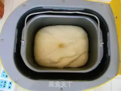 Make Flower bread step 3