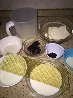 Make Chocolate cheese mousse cake step 2