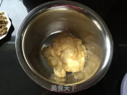 Make Coco walnut bananas step 1