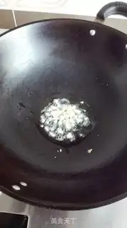 Make Garlic Dutch beans step 2