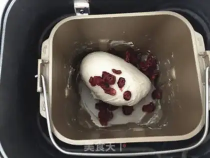 Make Leaf bread step 9