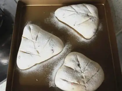Make Leaf bread step 15