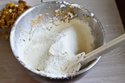 Make walnut red sugar cookies step 2