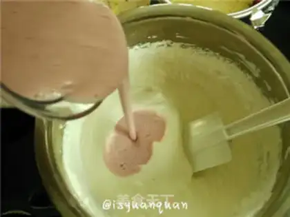 Make Strawberry Moose step 5