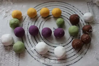 Make Five-colour soup step 18