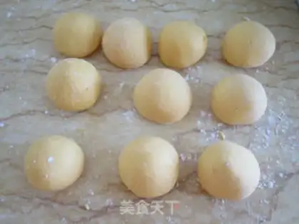 Make Pumpkin bouquet step 11