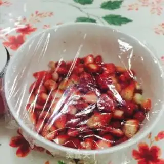 Make Strawberry jam step 2